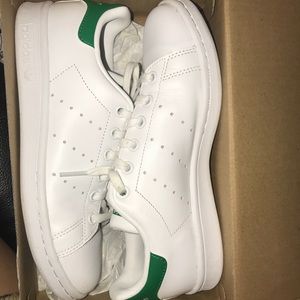 Stan Smiths